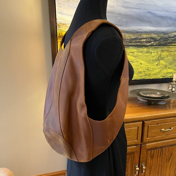 Handcrafted Artisan Anti-theft Genuine Leather Backpack - NEW! - Picture 3 of 9